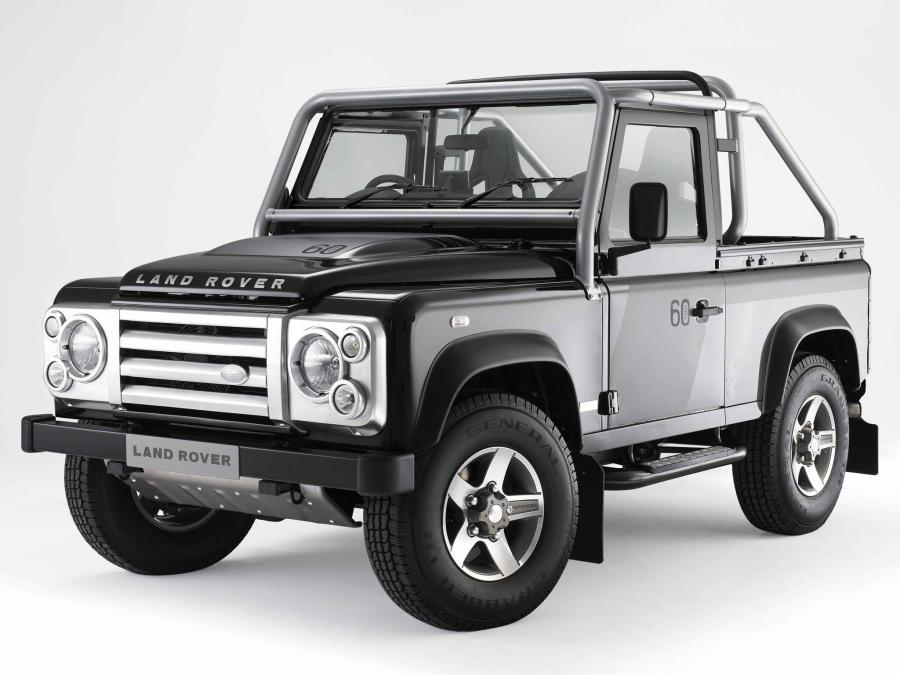  Land Rover Defender 90 SVX RHD 2008 года  (фото 12 из 17)